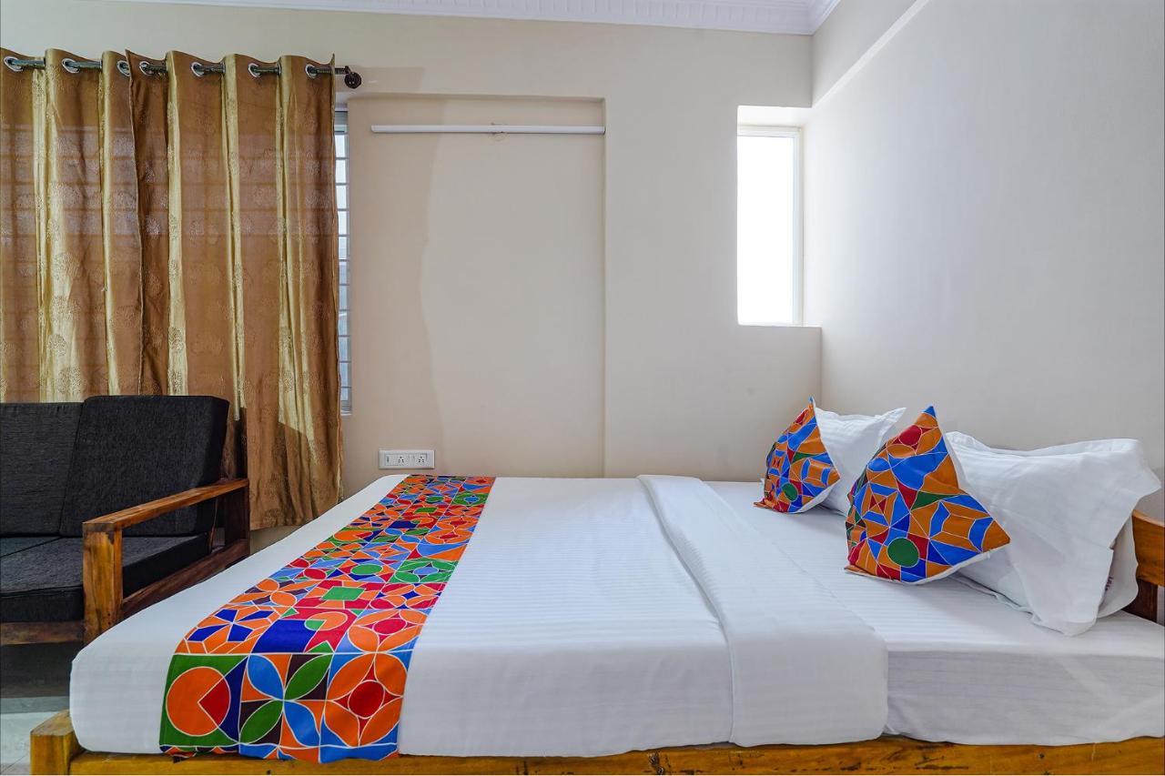 Fabhotel The Lepsi Inn - Btm Layout Bangalore Buitenkant foto